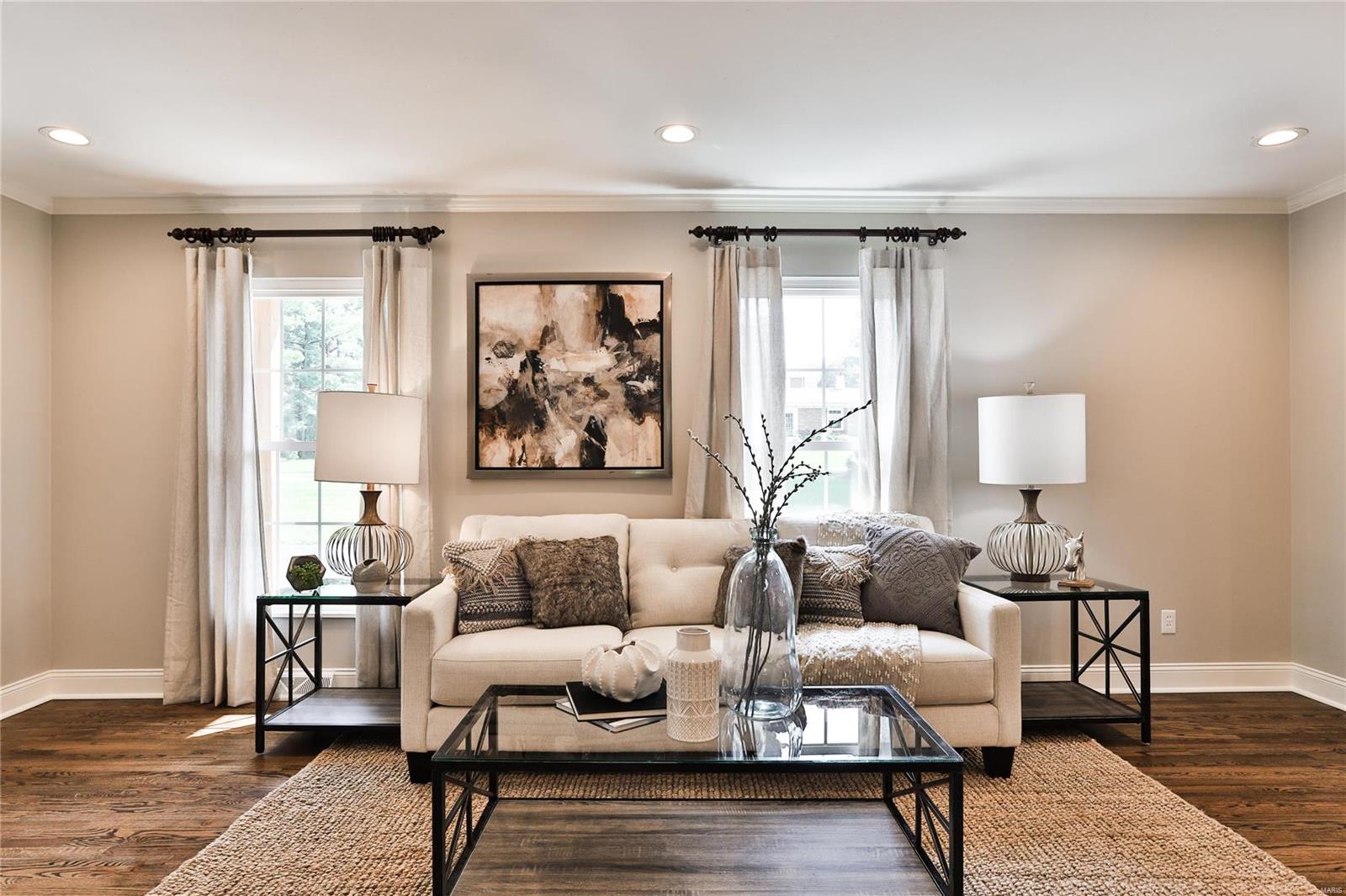 12055 Point Oak Road St. Louis, MO 63131 - Photo 10 of 62 Gallery Image 10