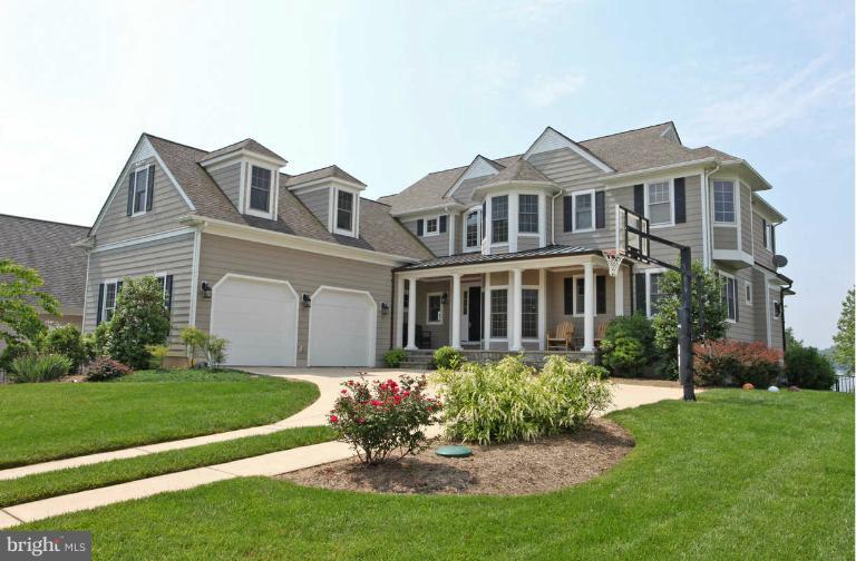 4022 Cadle Creek Road Edgewater, MD 21037 - Photo 1 of 27 Far off the the street, offers privacy