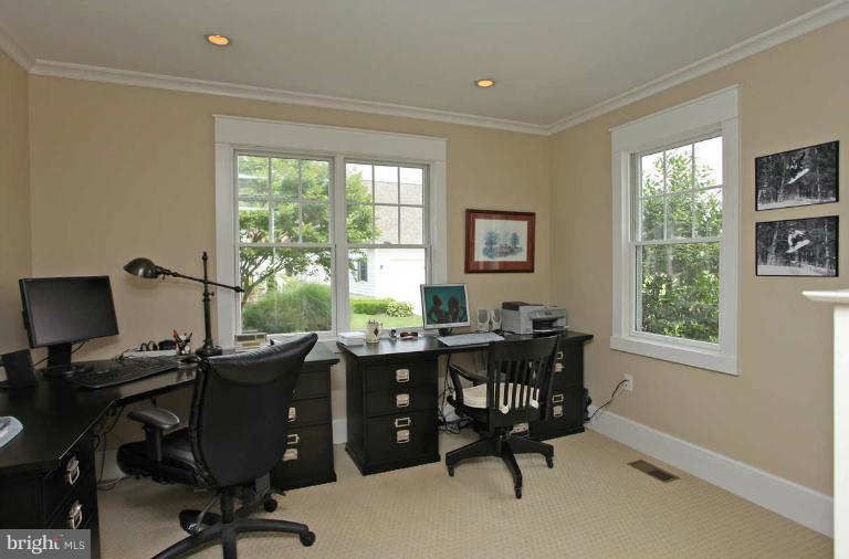 4022 Cadle Creek Road Edgewater, MD 21037 - Photo 15 of 27 Main Level Study
