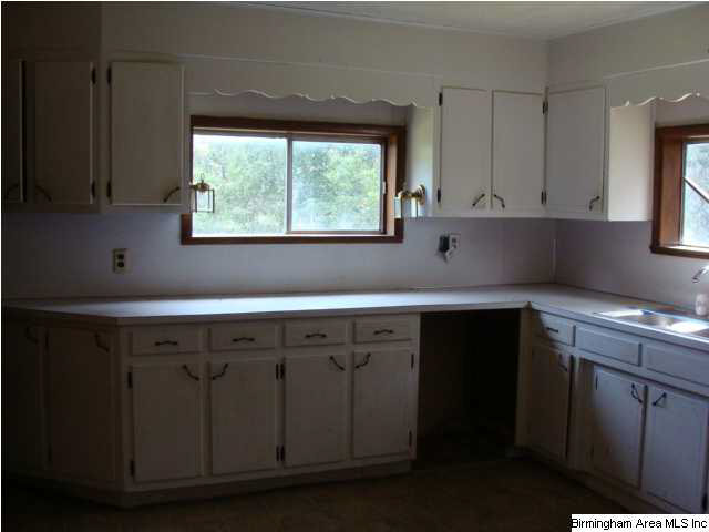 7546 Johns Road Adger, AL 35006 - Photo 6 of 10