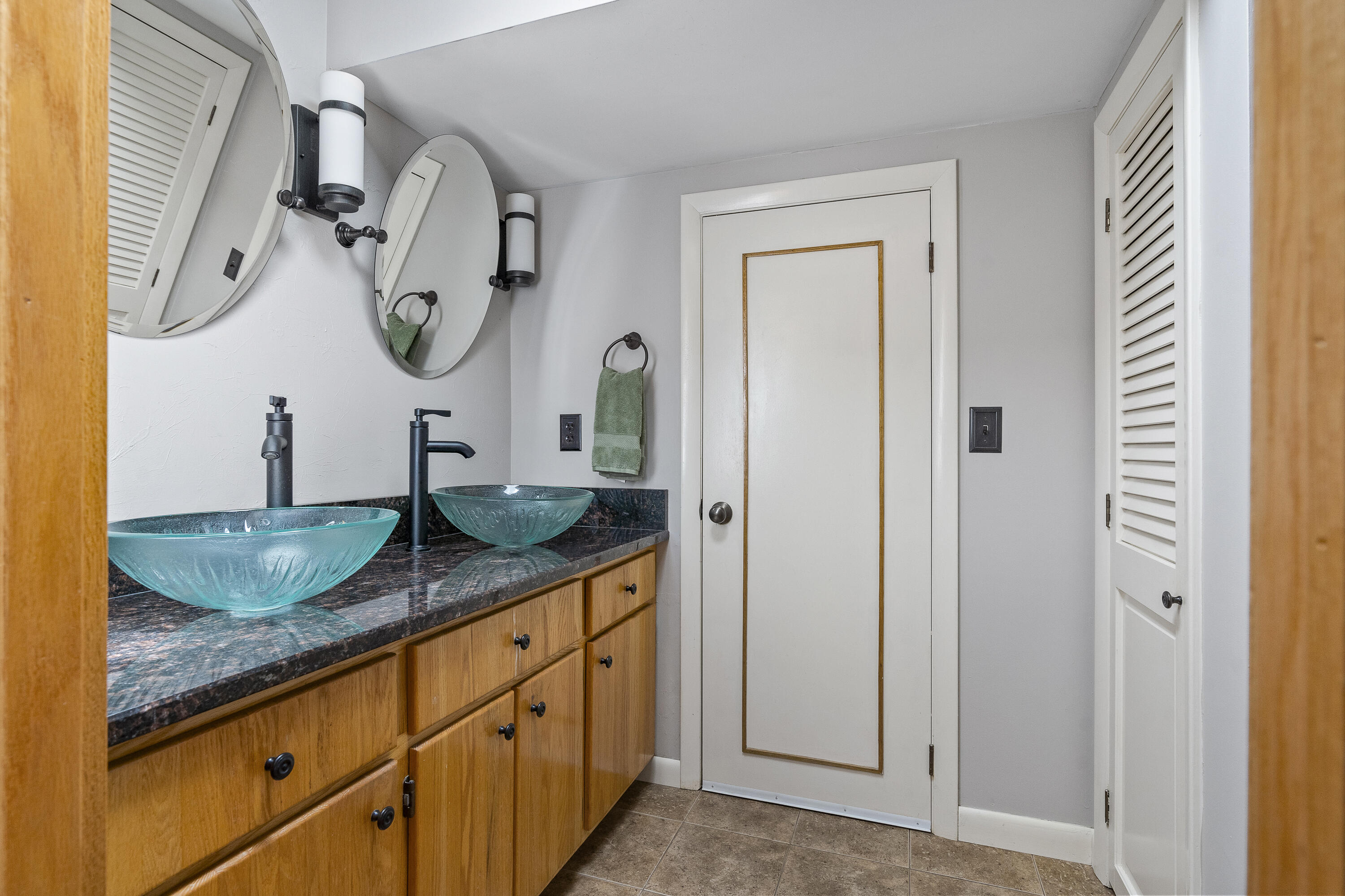 4 Wood Circle Cumberland, ME 04021 - Photo 40 of 46 4 Wood Cir, Cumberland, ME-65