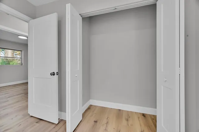 $294,900 | 8487 Southeast Begonia Way, Hobe Sound, FL 33455