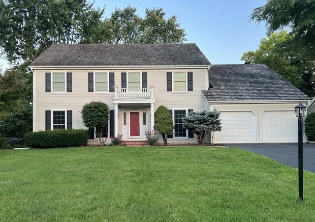 $735,000 | 432 Whitney Drive, Barrington, IL 60010
