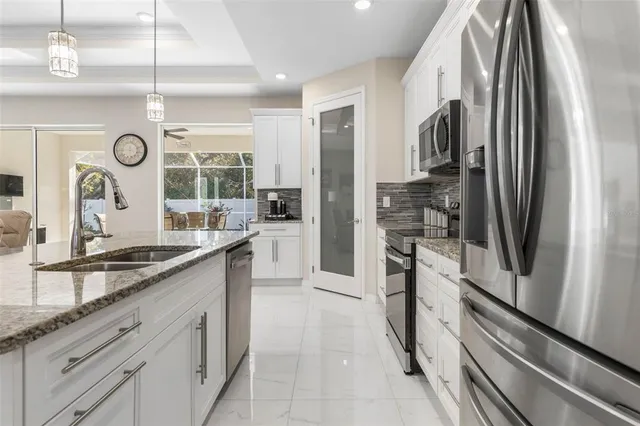 $619,900 | 27 Freemont Court, Palm Coast, FL 32137