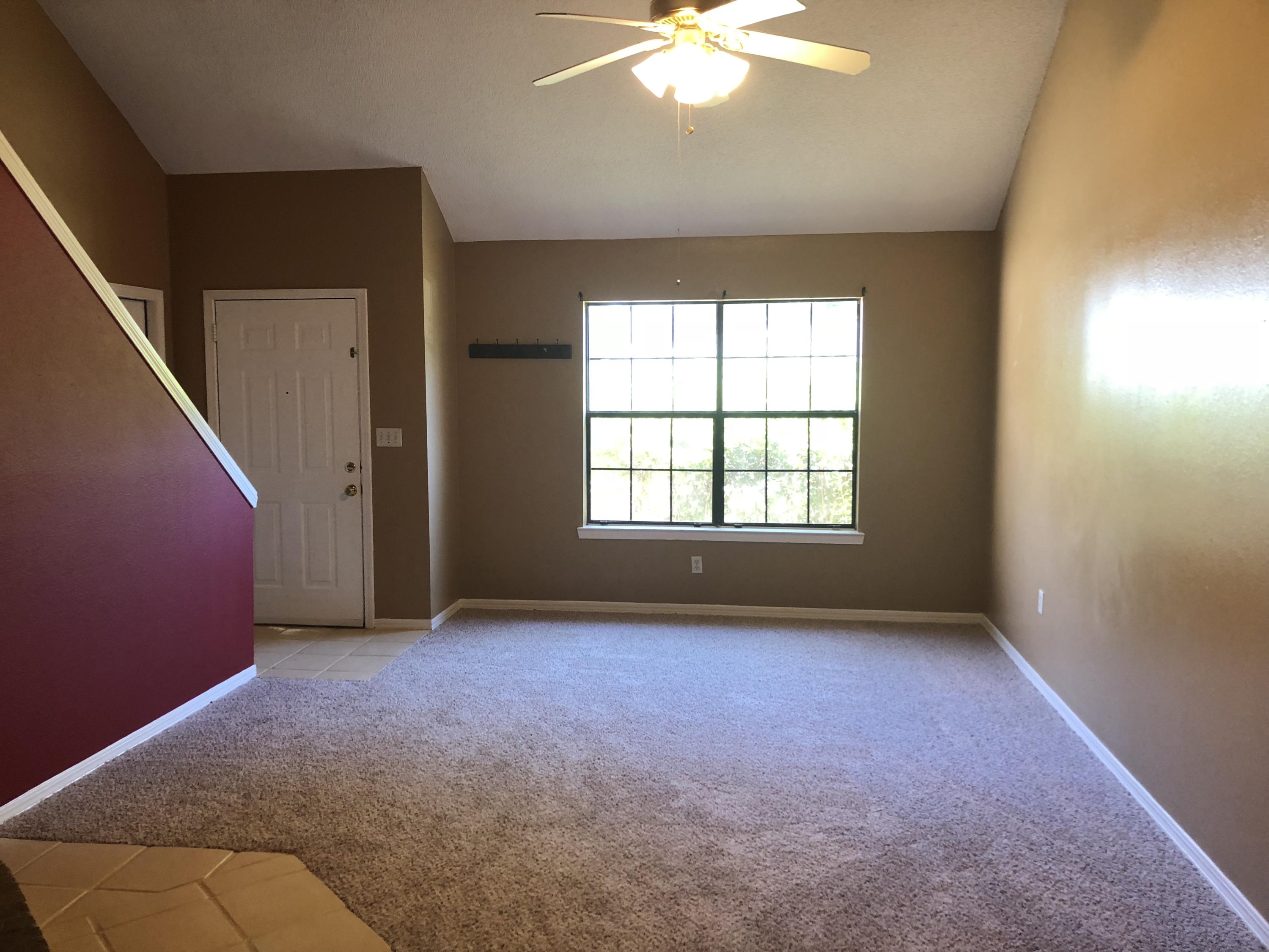 809 Valley Road, Unit 2 Crestview, FL 32539 - Photo 3 of 13
