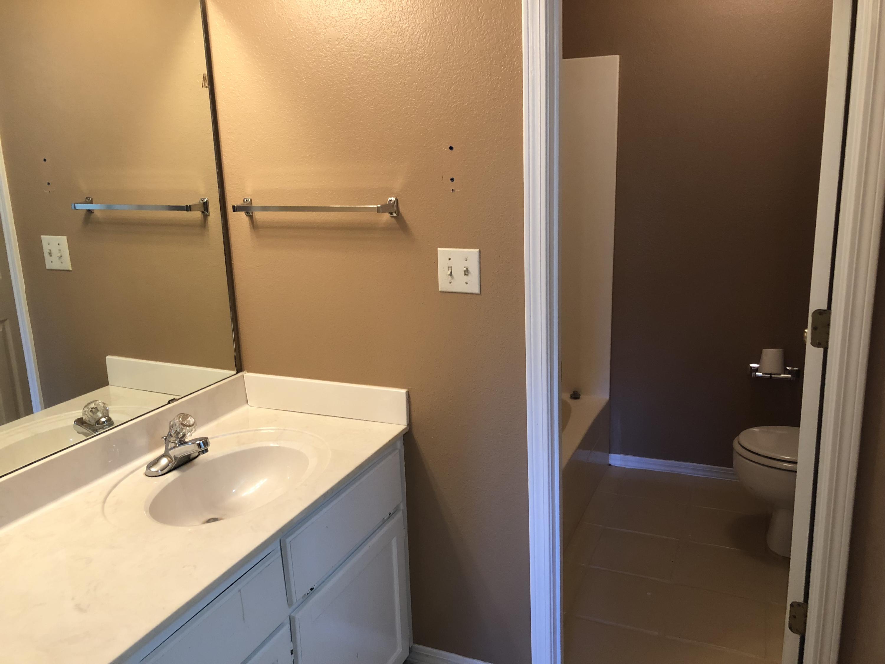 809 Valley Road, Unit 2 Crestview, FL 32539 - Photo 9 of 13