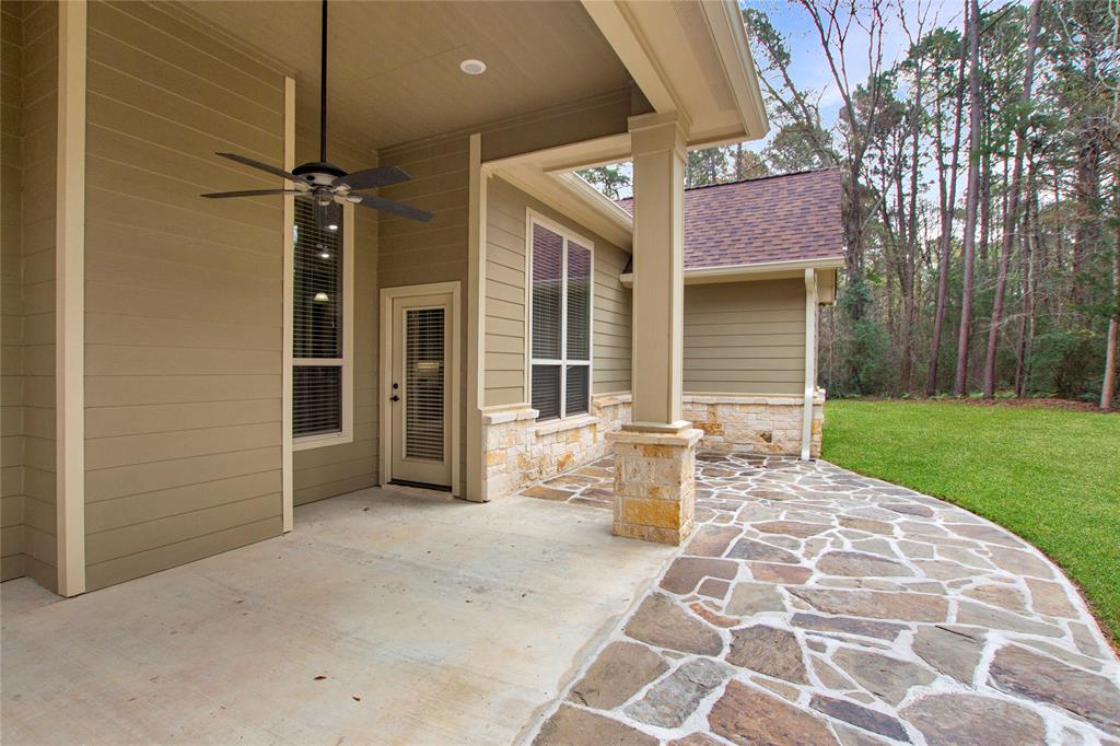 15207 Maple Leaf Court Tyler, TX 75707 - Photo 25 of 29 a front view of a house with garden