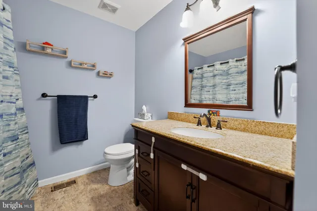 $640,000 | 7131 Carmae Road, Sykesville, MD 21784