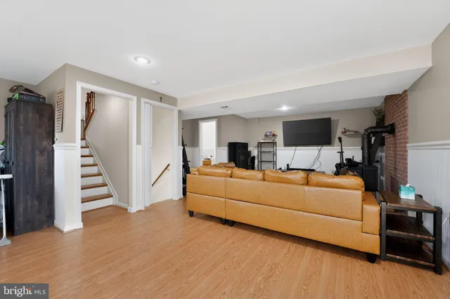 $640,000 | 7131 Carmae Road, Sykesville, MD 21784