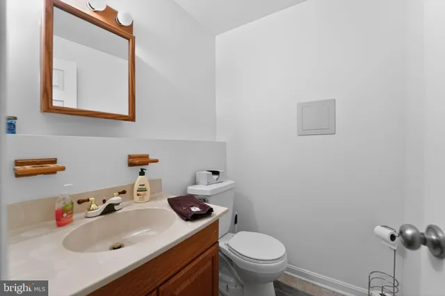 $640,000 | 7131 Carmae Road, Sykesville, MD 21784