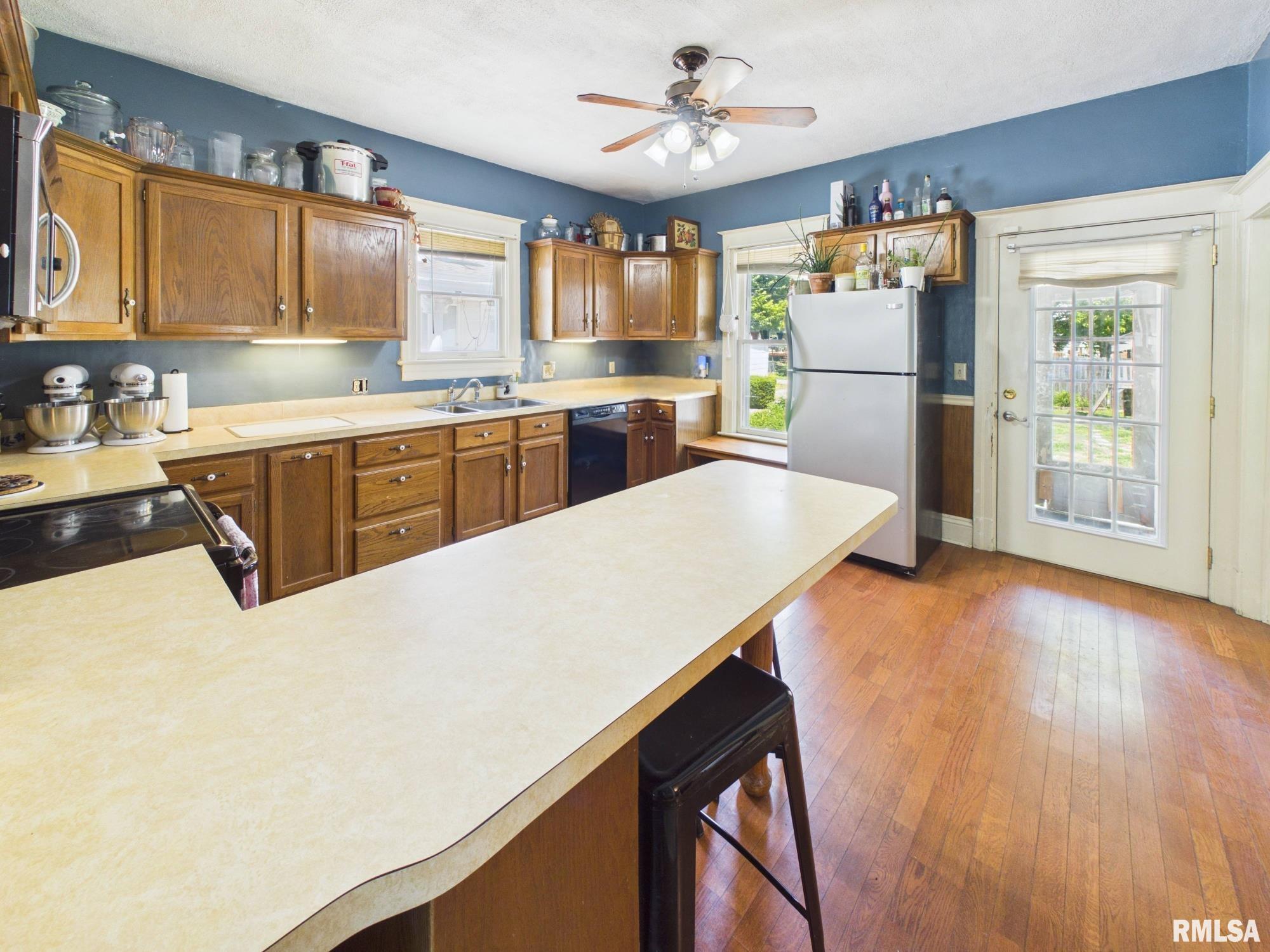 400 South Adelia Street Springfield, IL 62704 - Photo 12 of 31