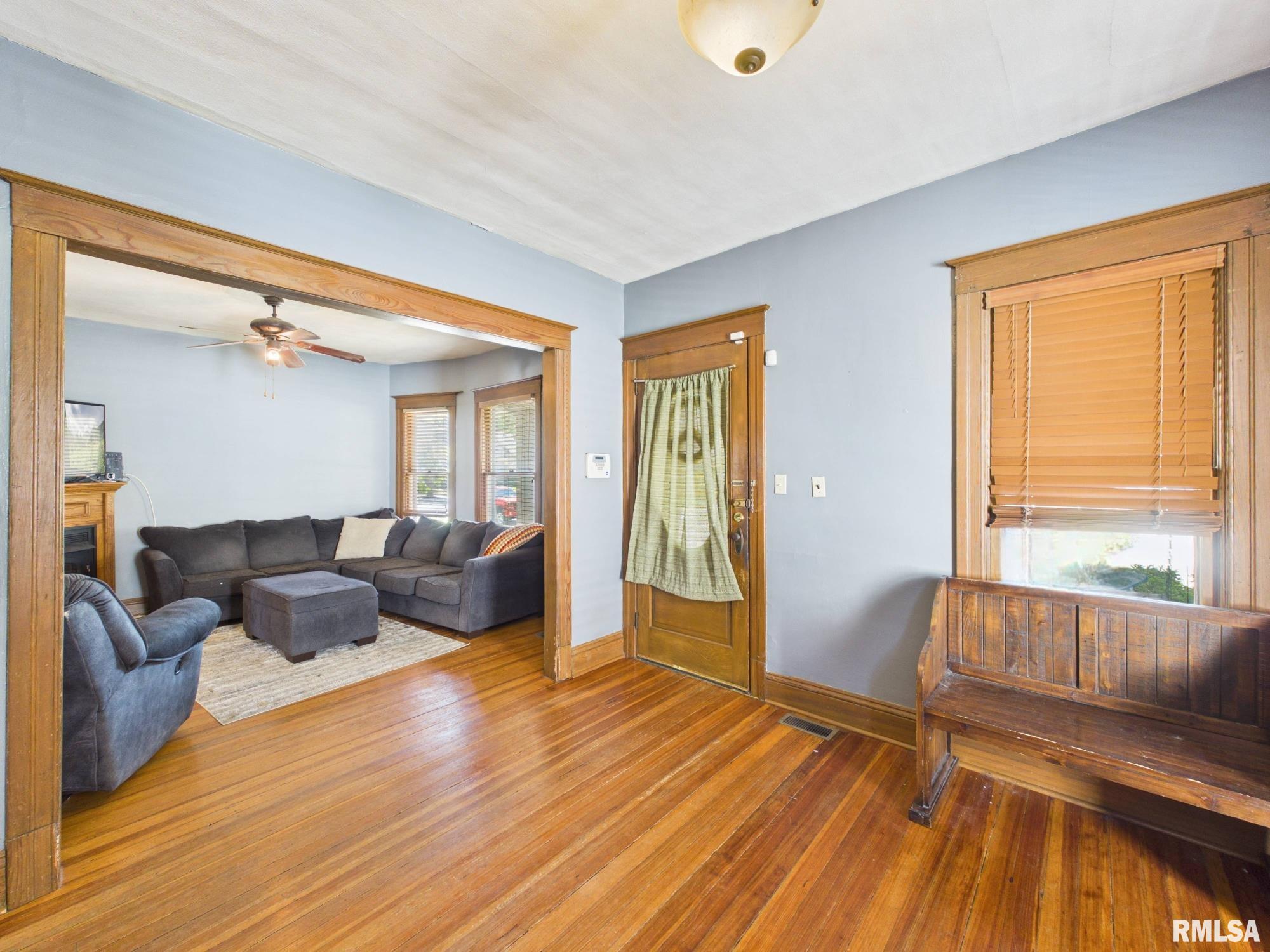 400 South Adelia Street Springfield, IL 62704 - Photo 5 of 31