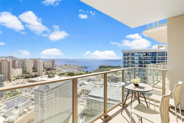 $4,500 | 1388 Kapiolani Boulevard, Unit 4205, Honolulu, HI 96814