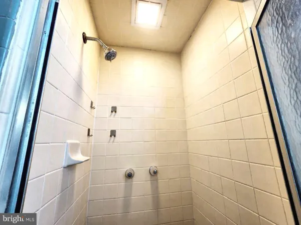 $2,200 | 515 Fourth Street, Shenandoah, VA 22849