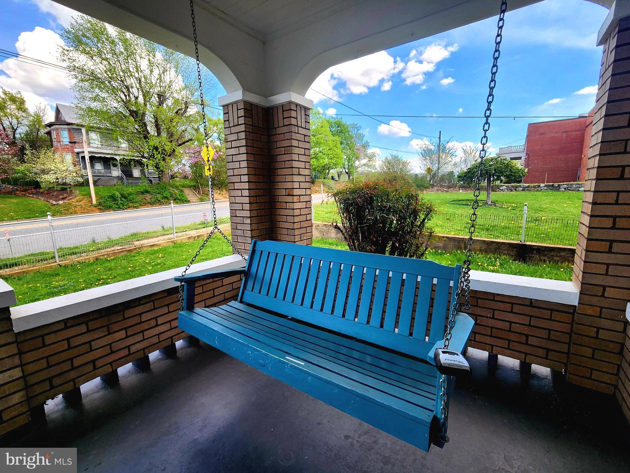 515 Fourth Street Shenandoah, VA 22849 - Photo 4 of 53 Now you could really get used to this!