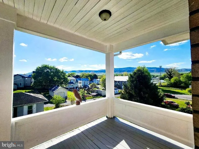 $2,400 | 515 Fourth Street, Shenandoah, VA 22849