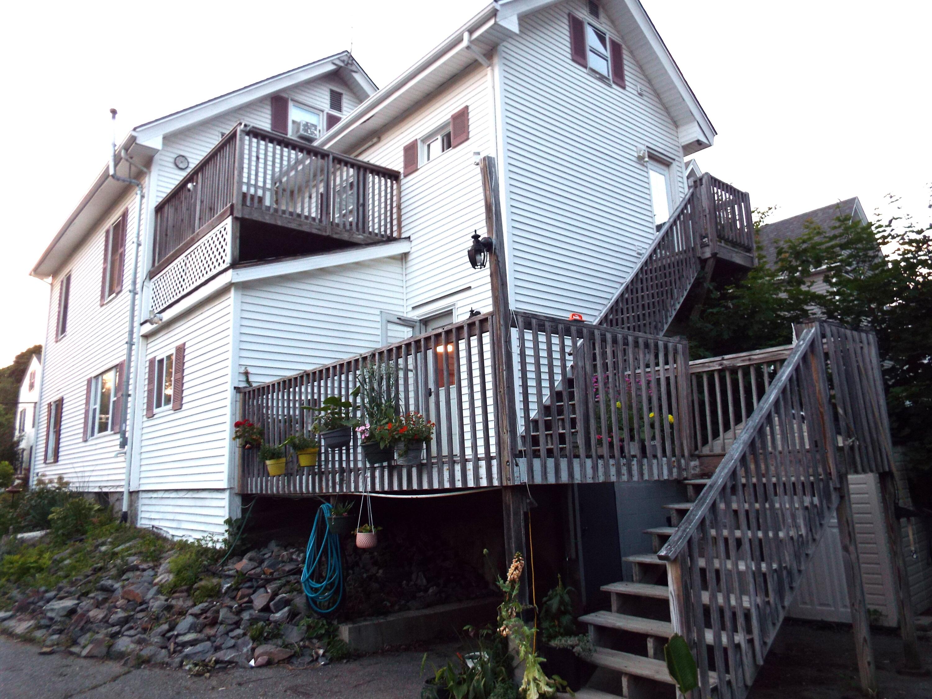 48 6th Street Bangor, ME 04401 - Photo 4 of 55 Moscone 4