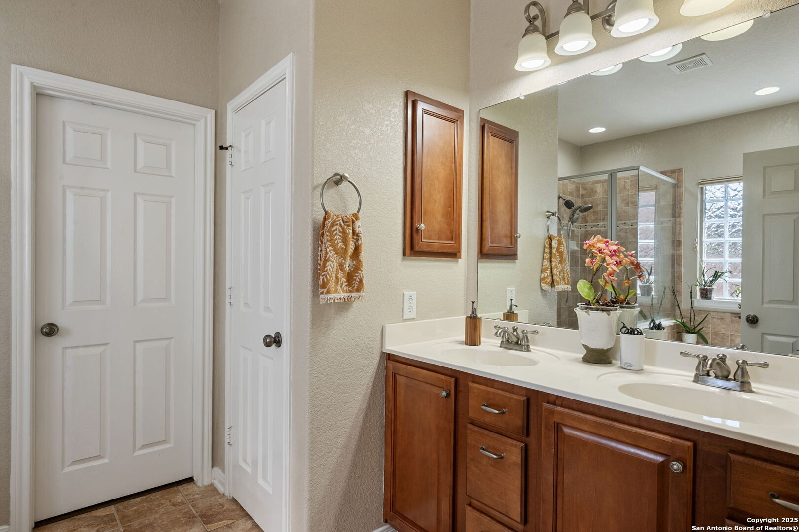 208 Cold River Boerne, TX 78006 - Photo 17 of 29
