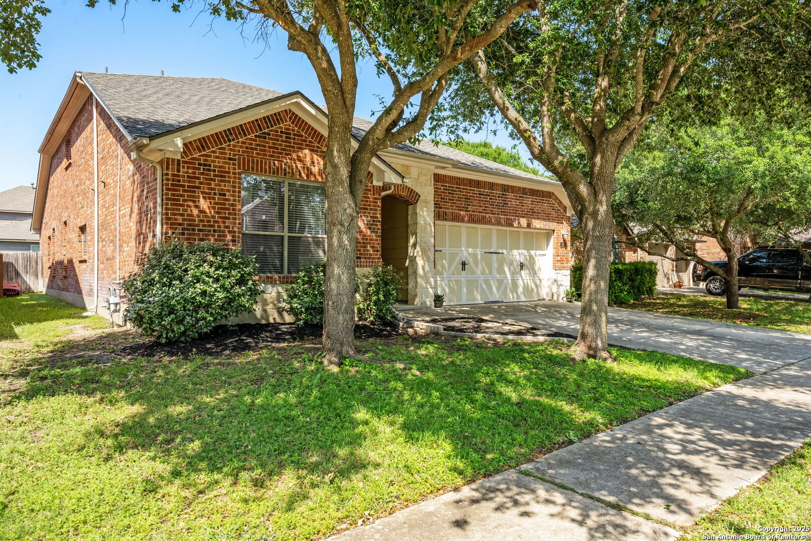208 Cold River Boerne, TX 78006 - Photo 3 of 29