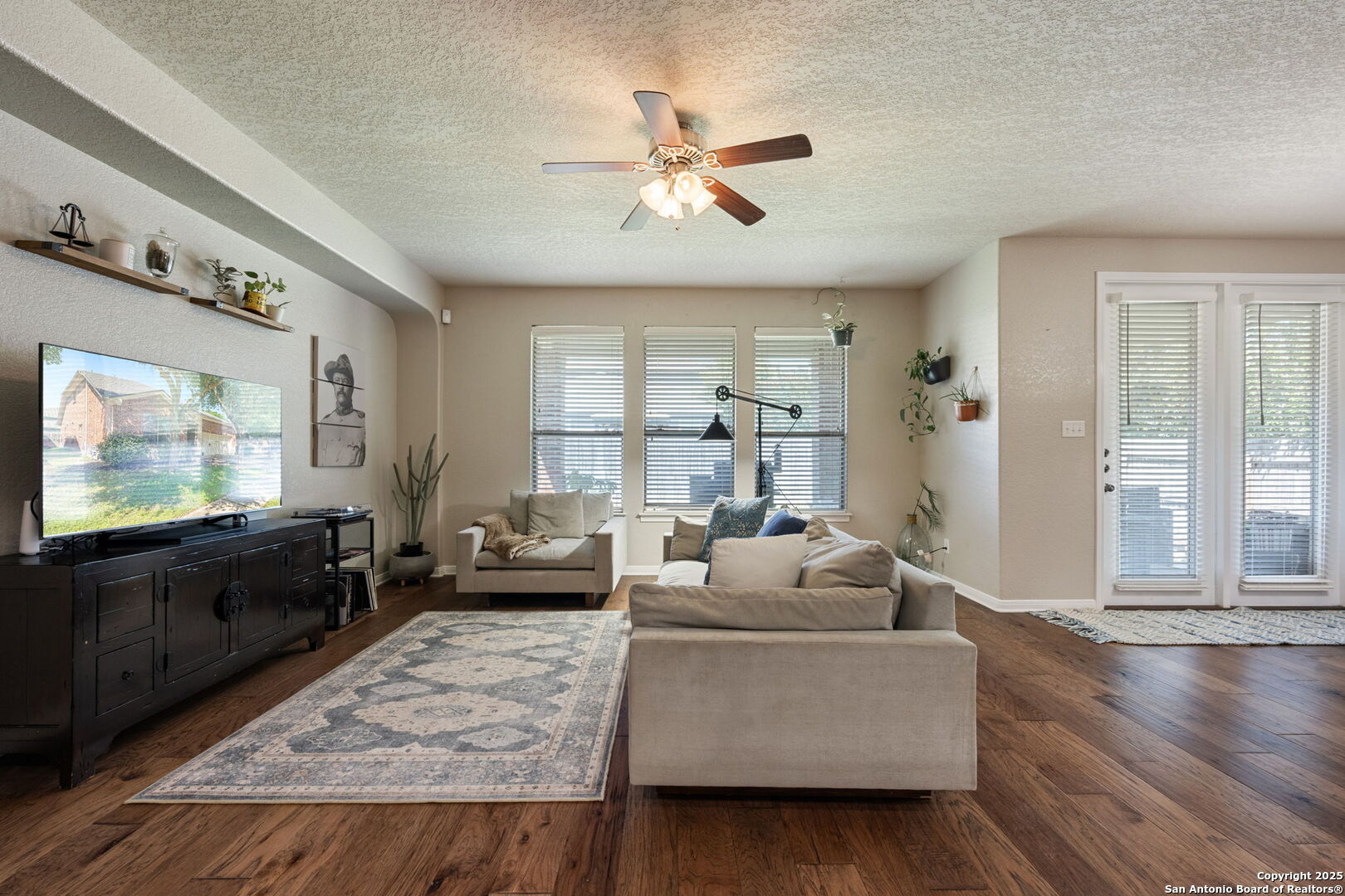 208 Cold River Boerne, TX 78006 - Photo 8 of 29