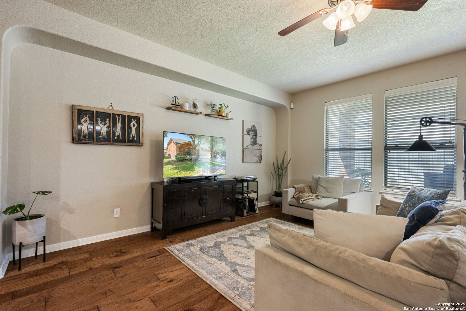 208 Cold River Boerne, TX 78006 - Photo 9 of 29