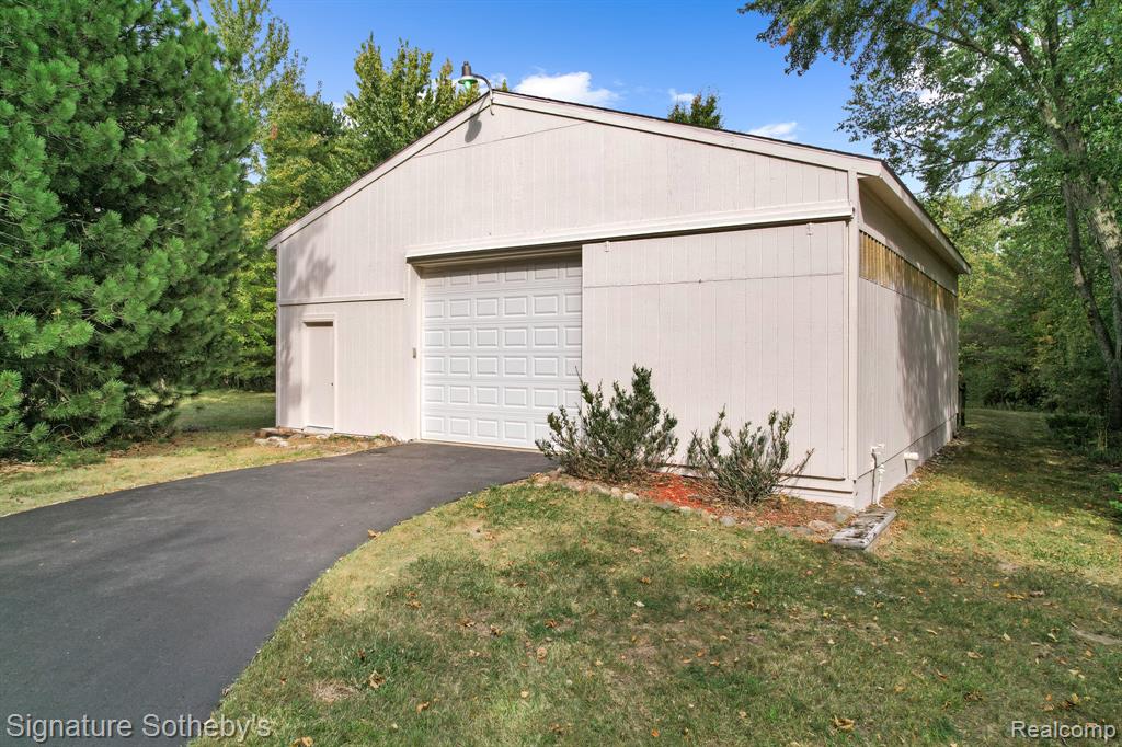 840 North Eager Road Howell, MI 48843 - Photo 64 of 72 Gallery Image 64