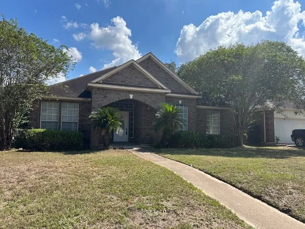 $305,000 | 1510 Brickarbor Drive, Katy, TX 77449