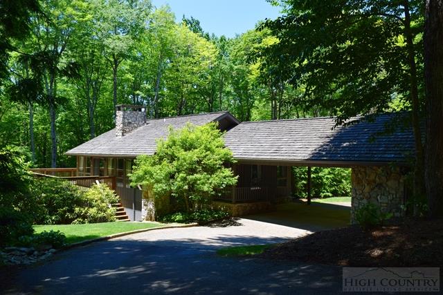 220 Highland Mist Road Linville, NC 28646 - Photo 1 of 22 Gallery Image 1