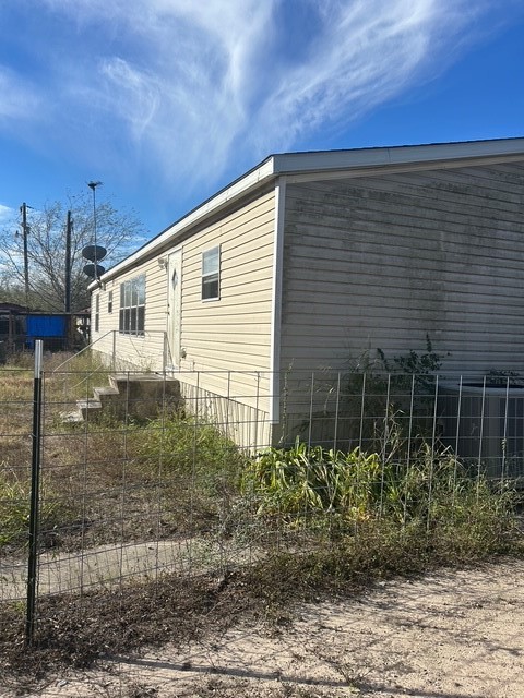 403 County Road 324 Alice, TX 78332 - Photo 22 of 39