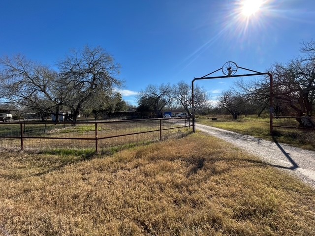 403 County Road 324 Alice, TX 78332 - Photo 26 of 39