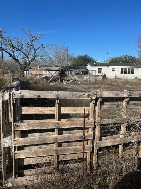 403 County Road 324 Alice, TX 78332 - Photo 31 of 39