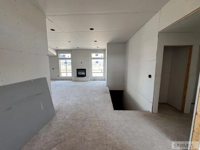 $610,000 | 1572 North 845 East, Shelley, ID 83274