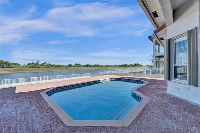 $975,000 | 3360 Southwest 195th Terrace, Miramar, FL 33029