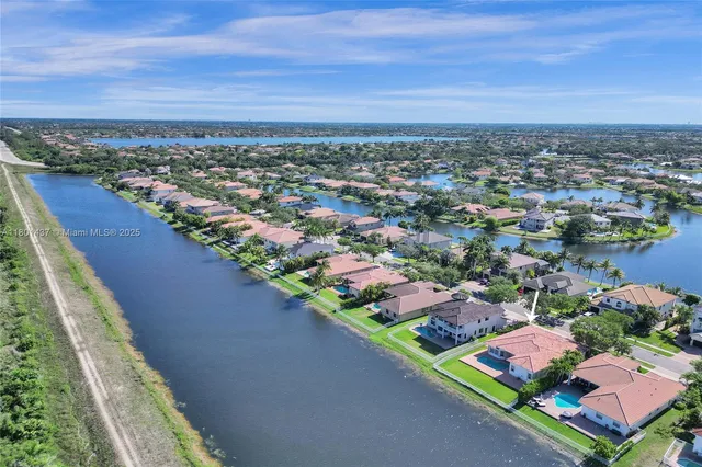 $975,000 | 3360 Southwest 195th Terrace, Miramar, FL 33029