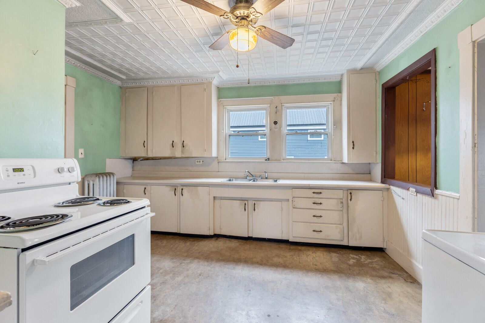 11 Russell Street Waterville, ME 04901 - Photo 16 of 47 31_BP5A0051_mls