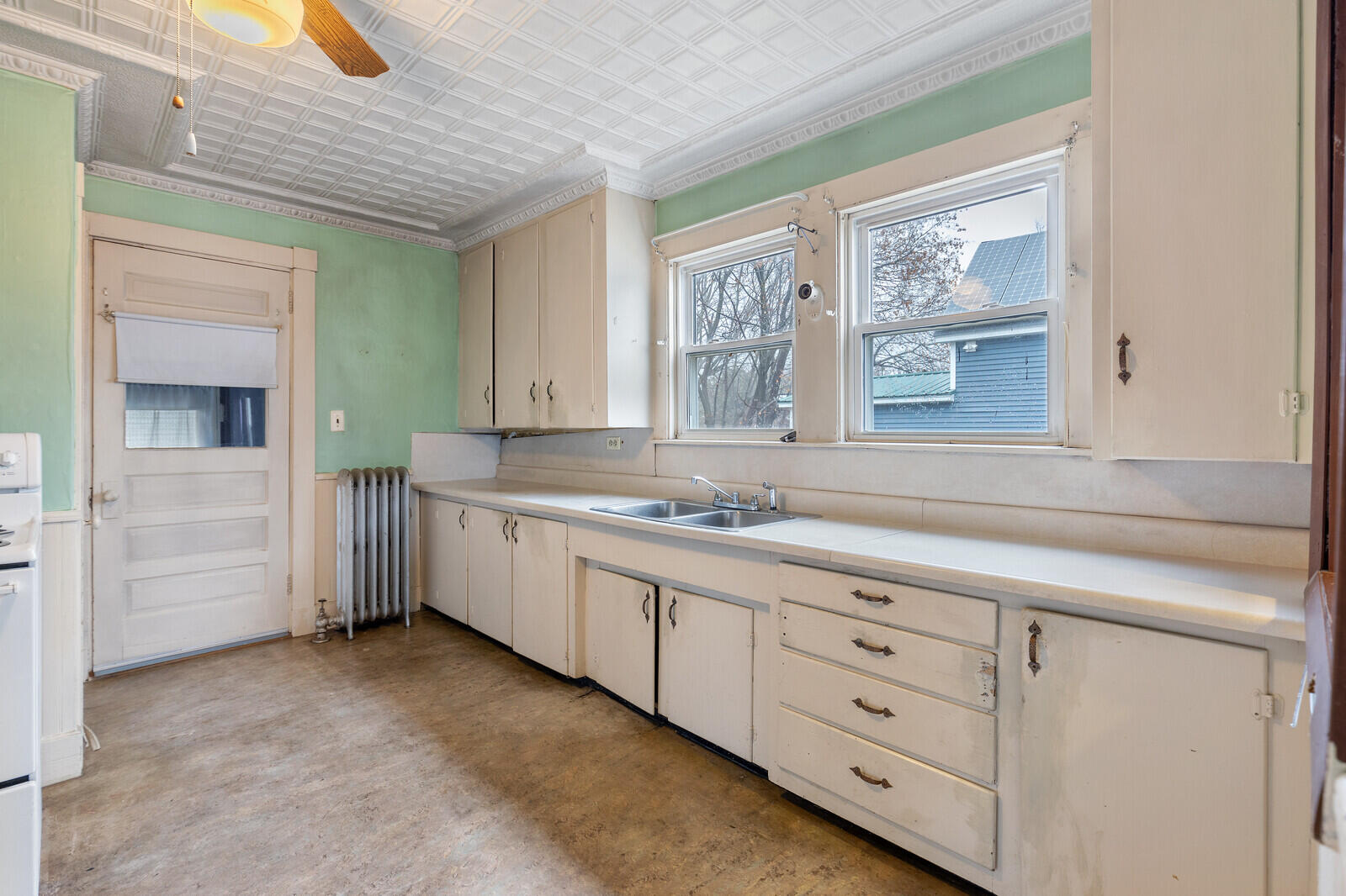 11 Russell Street Waterville, ME 04901 - Photo 17 of 47 38_BP5A0030_mls