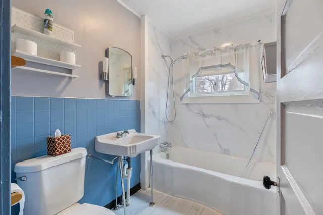 $179,900 | 11 Russell Street, Waterville, ME 04901