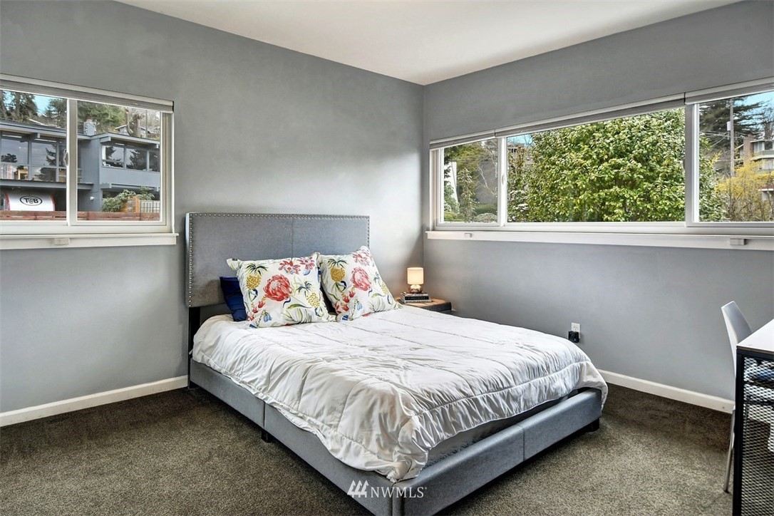 5815 Oakhurst Road South Seattle, WA 98118 - Photo 15 of 29