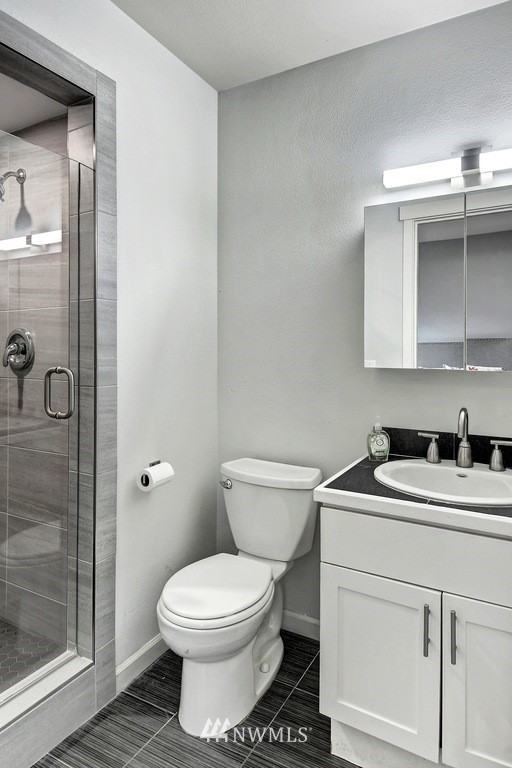 5815 Oakhurst Road South Seattle, WA 98118 - Photo 16 of 29