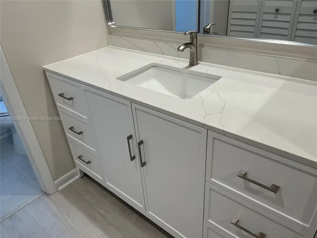 a close view of sink and tap