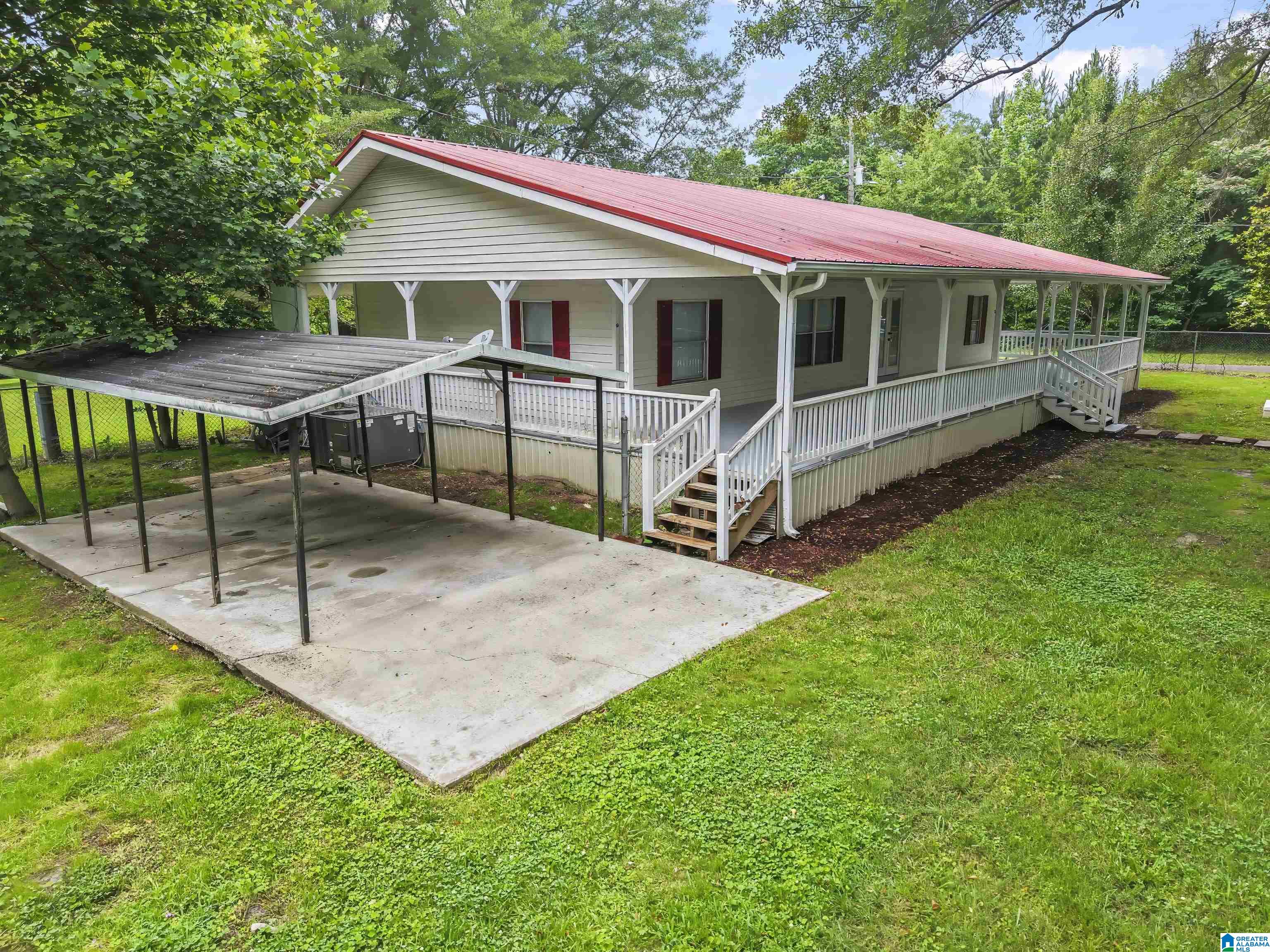 601 Riverside Drive Warrior, AL 35180 - Photo 3 of 36