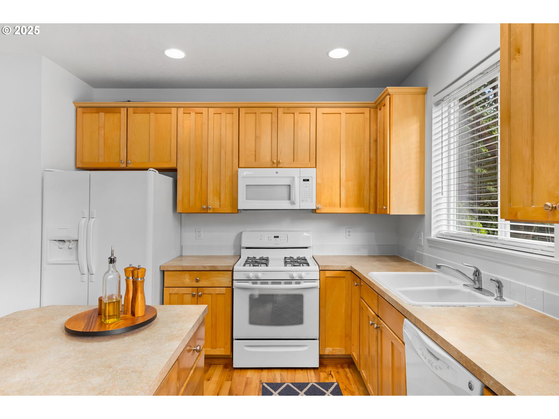 9927 North Decatur Street Portland, OR 97203 - Photo 8 of 25 Gallery Image 8