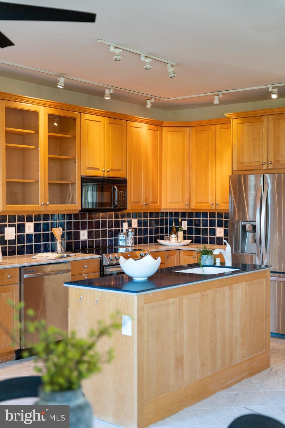 57 Longview Circle Berwyn, PA 19312 - Photo 16 of 49