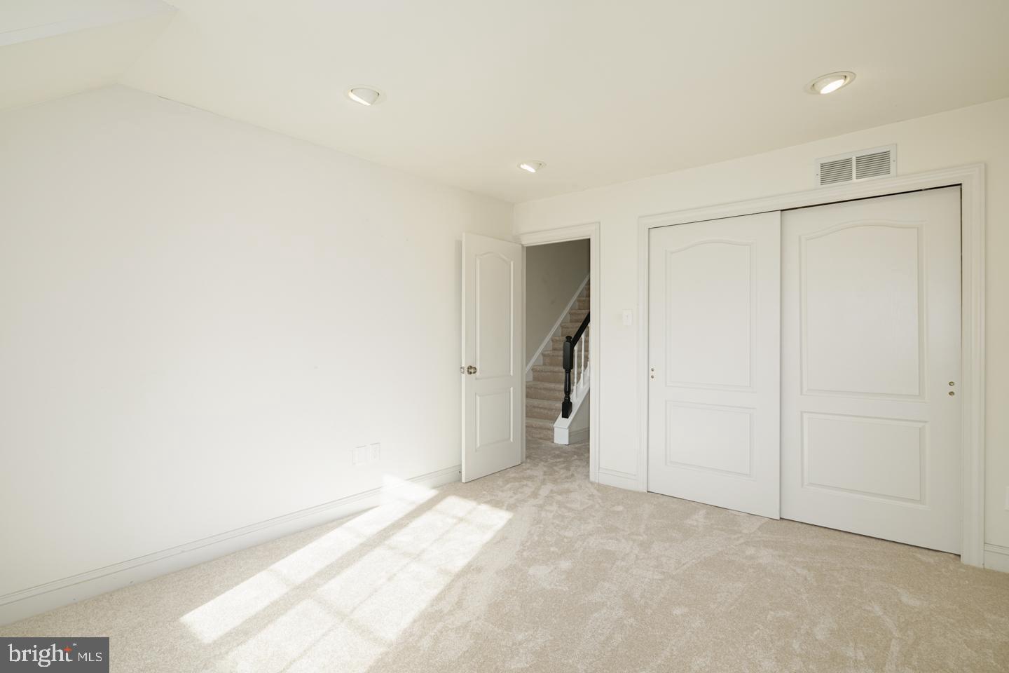 57 Longview Circle Berwyn, PA 19312 - Photo 32 of 49