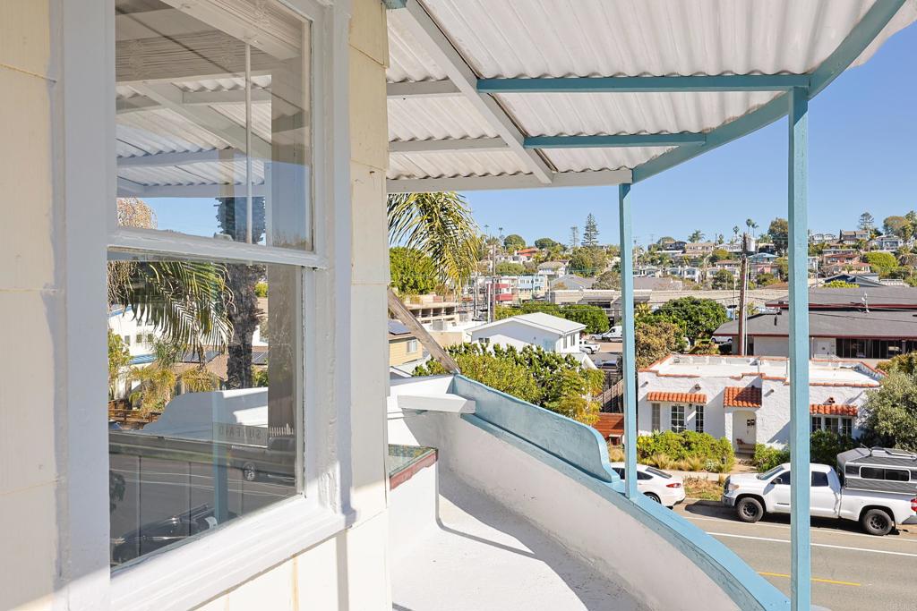 726 3rd Street Encinitas, CA 92024 - Photo 8 of 29