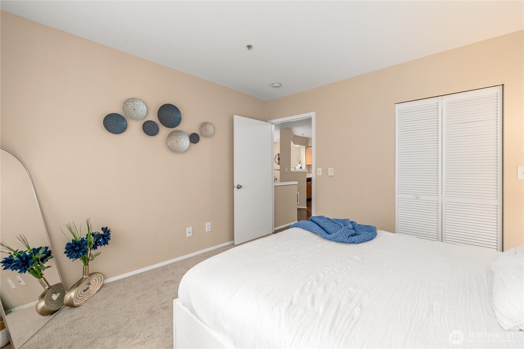 15300 112th Avenue Northeast, Unit C308 Bothell, WA 98011 - Photo 17 of 31