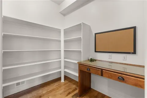 $815,000 | 9432 West 158th Street, Overland Park, KS 66221