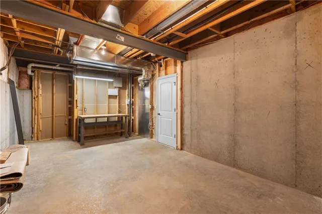 $815,000 | 9432 West 158th Street, Overland Park, KS 66221