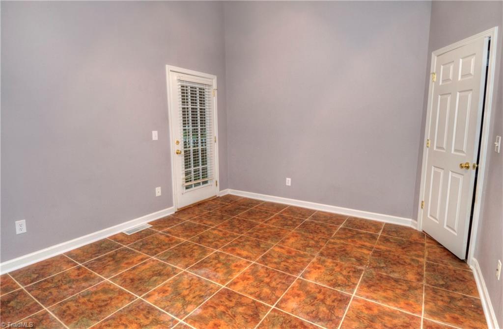 2800 Overview Terrace High Point, NC 27265 - Photo 18 of 20 Gallery Image 18