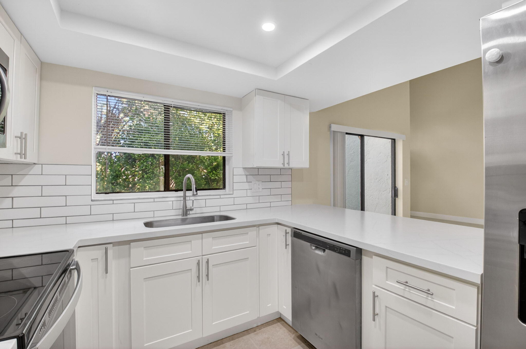 3143 Kingswood Terrace, Unit 3143 Boca Raton, FL 33431 - Photo 14 of 66 QUARTZ COUNTERTOPS